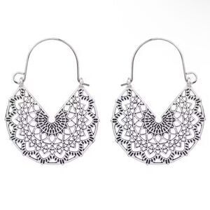 Silver hoop earrings A238